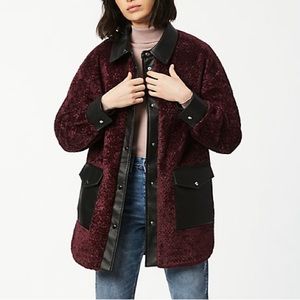 BERNARDO  FLUFFY FAUX FUR LEATHER TRIM‎ w/POCKETS SNAP FRONT JACKET  La